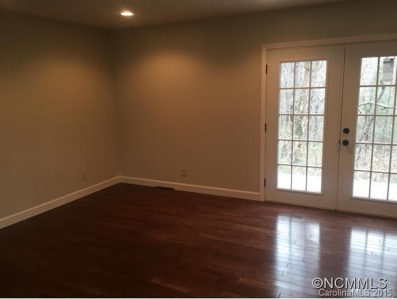 145 Laurelwood Drive - Photo 7