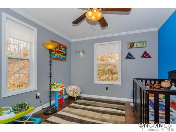 145 Saw Branch Road - Photo 16