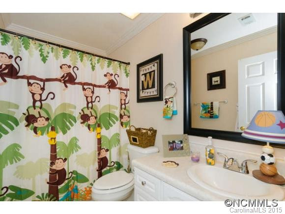 145 Saw Branch Road - Photo 18