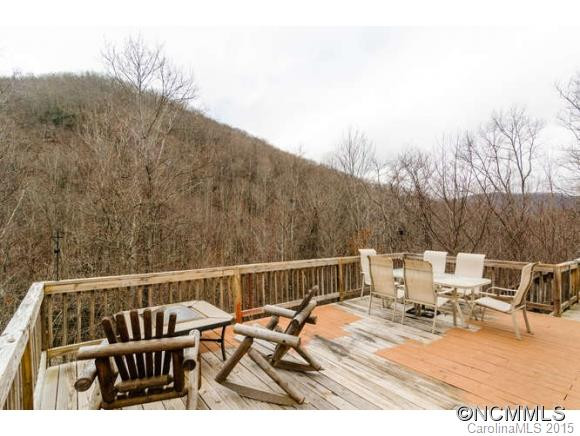 145 Saw Branch Road - Photo 21