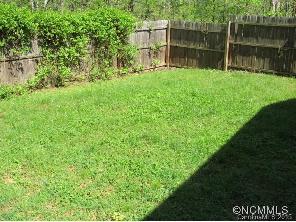 170 Applegate Village - Photo 19