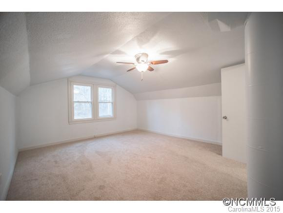 730 RHODODENDRON AVE - Photo 13