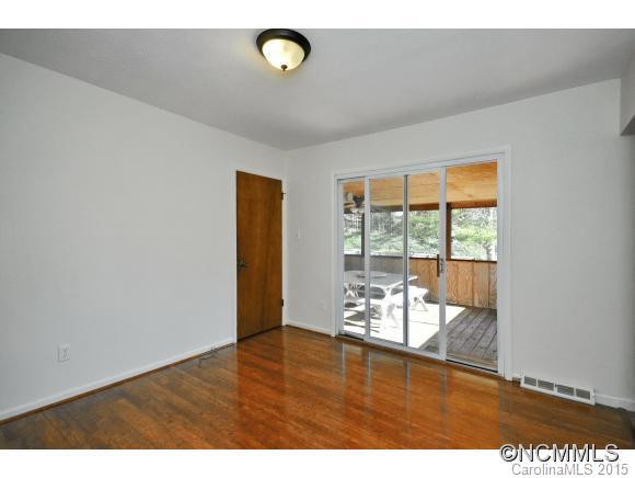 28 Brookcliff Drive - Photo 4
