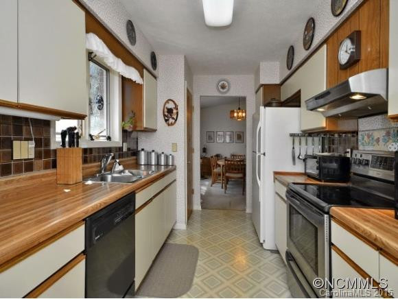 907 RAINBOW LANE - Photo 7