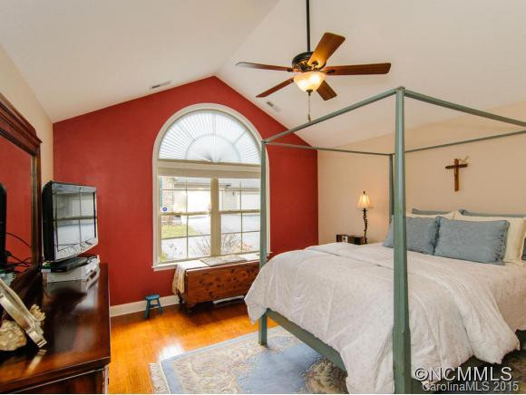 254 Summerfield Place - Photo 13