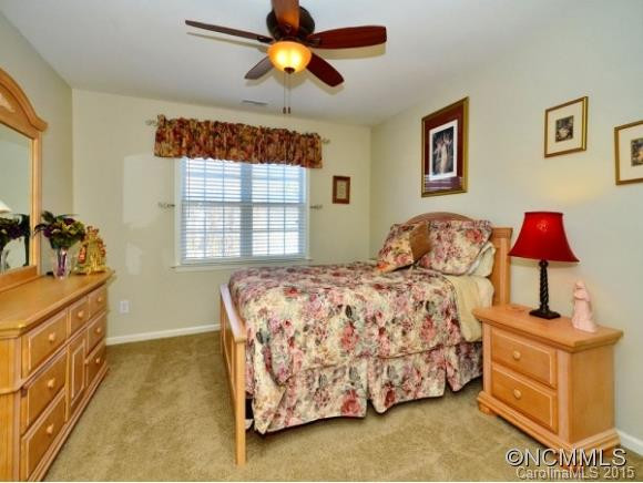 14 BROWNSTONE COURT - Photo 14