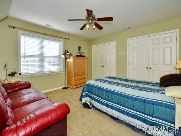 14 BROWNSTONE COURT - Photo 16