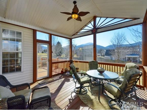 14 BROWNSTONE COURT - Photo 18