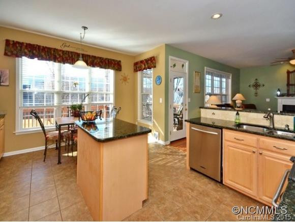 14 BROWNSTONE COURT - Photo 7