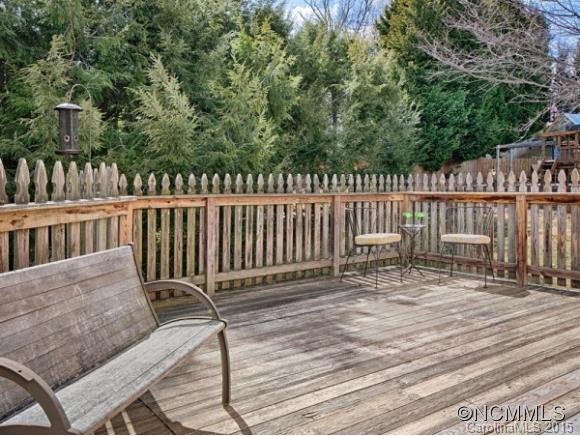 1 BROOKS COVE ESTATES - Photo 15