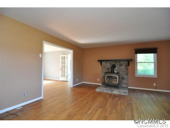 1185 Sandy Plains Road - Photo 14