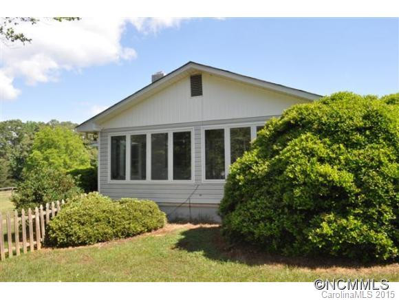 1185 Sandy Plains Road - Photo 6