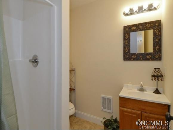 325 MACNEIL WAY - Photo 12