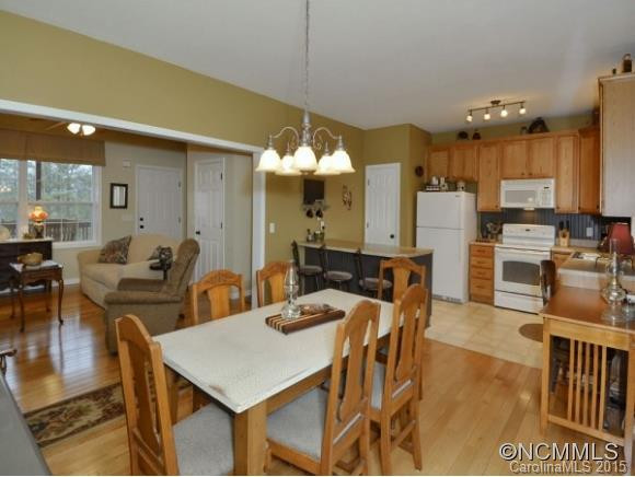 325 MACNEIL WAY - Photo 8