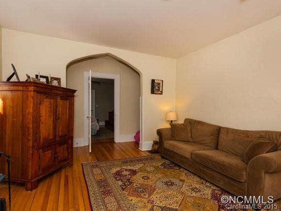 7 Harvard Place - Photo 4