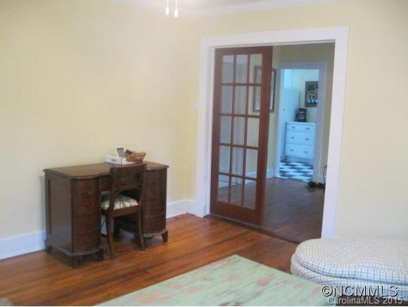 192 Outland Avenue - Photo 4