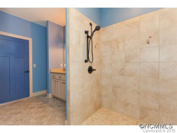 29 Myra Place Unit 129 - Photo 18