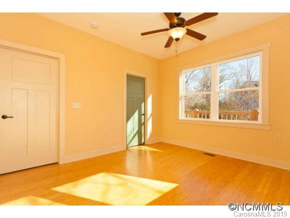 29 Myra Place Unit 129 - Photo 22