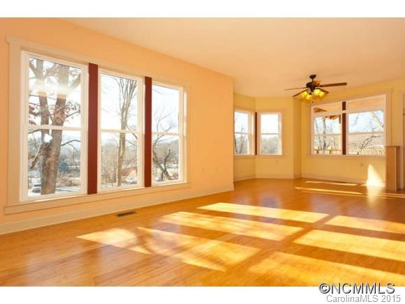 29 Myra Place Unit 129 - Photo 9