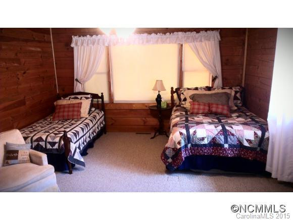 2406 Hemphill Rd - Photo 14