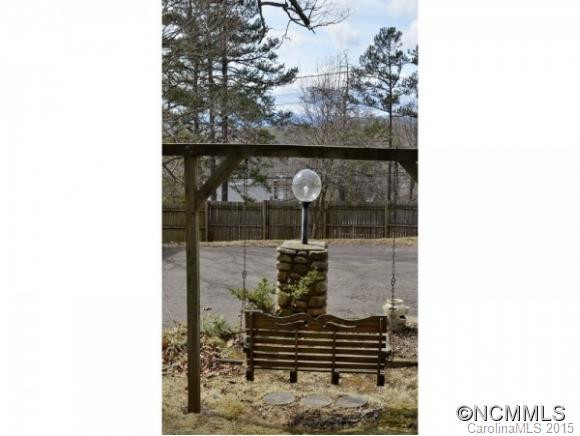 32 CHESTNUT STREET - Photo 4