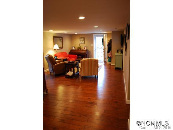 7 McDonald Rd - Photo 2