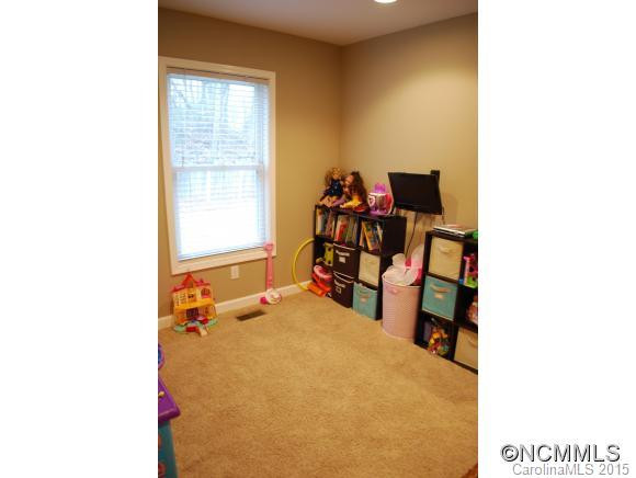 7 McDonald Rd - Photo 16