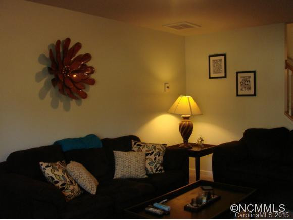 93 Farington Cirlce - Photo 5