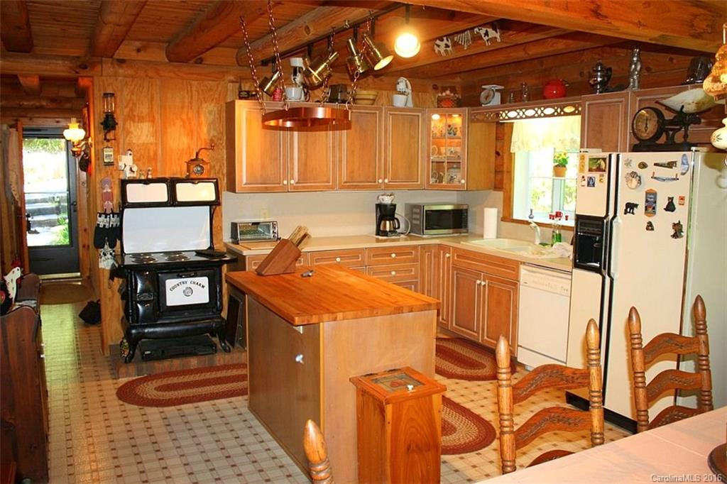 868 English Ridge #Multi - Photo 11