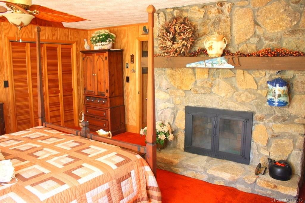 868 English Ridge #Multi - Photo 18