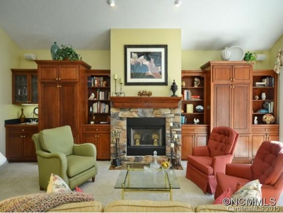 40 FALLS VIEW COURT - Photo 5