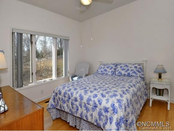 64 CHALLEDON DRIVE - Photo 16