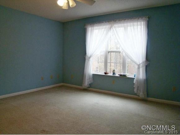 220 Collins Road - Photo 16