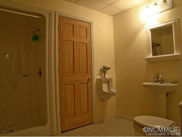 220 Collins Road - Photo 19