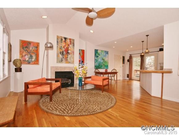 105 Beverly Rd - Photo 2