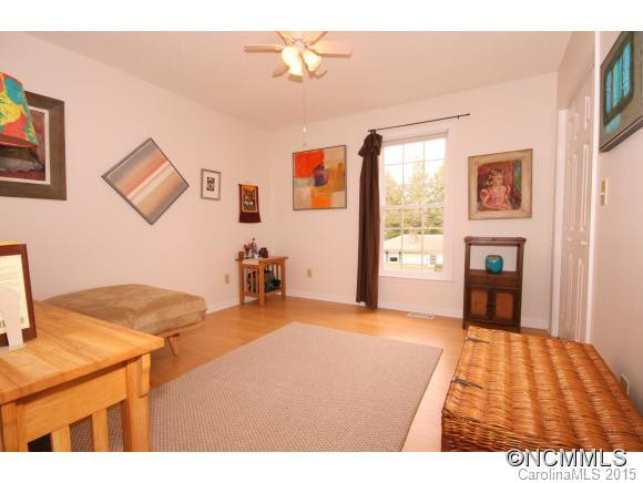 105 Beverly Rd - Photo 9