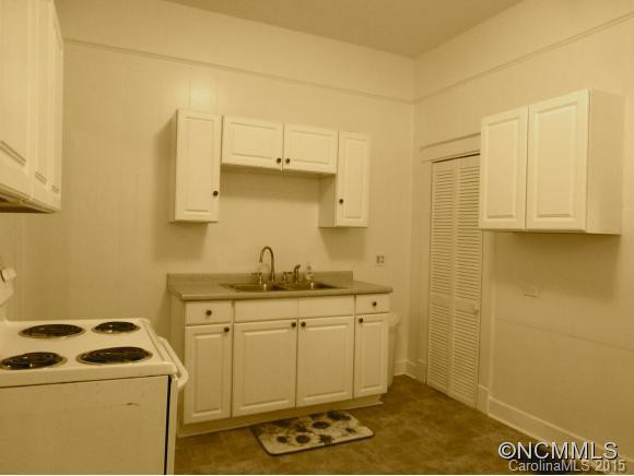 23 Sayles Road - Photo 3