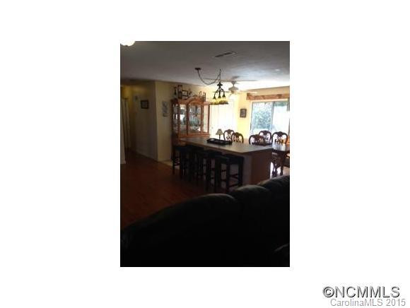 642 Buckeye Cove Rd - Photo 2
