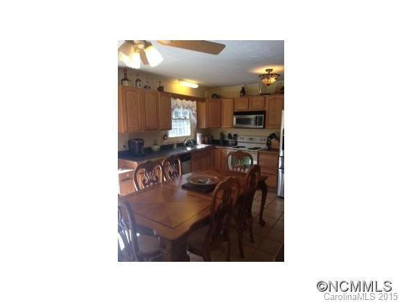 642 Buckeye Cove Rd - Photo 3