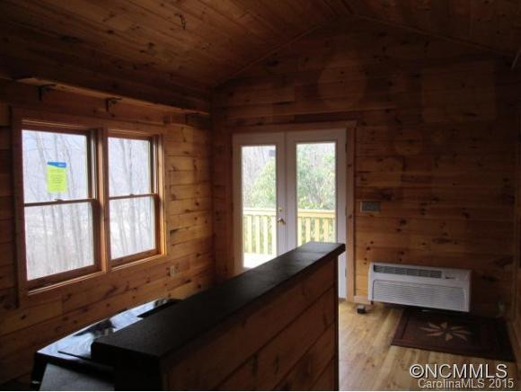 100 Clover Leaf Dr - Photo 6