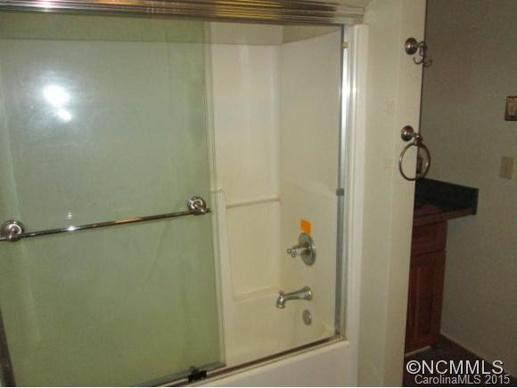 100 Clover Leaf Dr - Photo 7