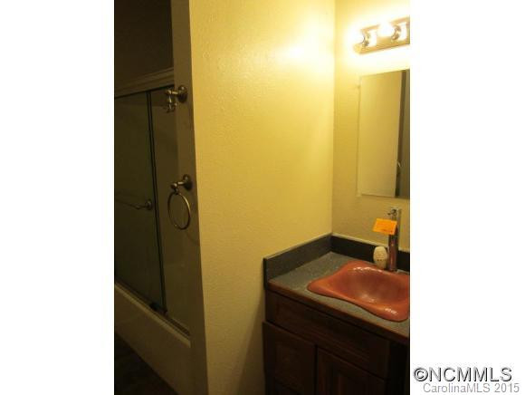 100 Clover Leaf Dr - Photo 8