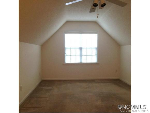 181 Meadow Pathway Dr. - Photo 5