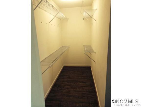181 Meadow Pathway Dr. - Photo 6