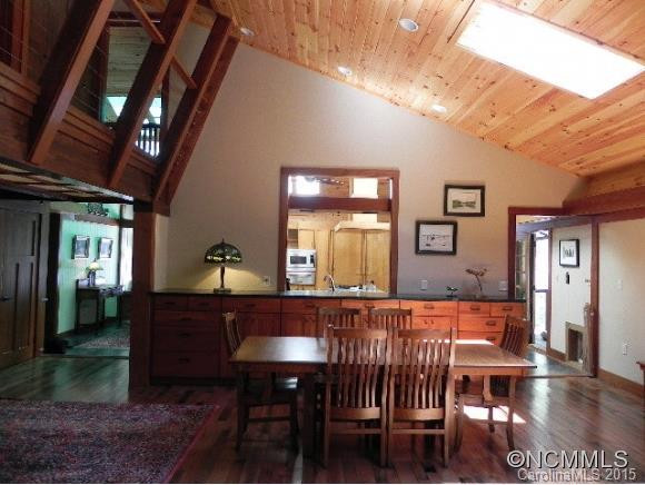343 Round Hill Rd. - Photo 3