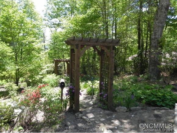 343 Round Hill Rd. - Photo 22