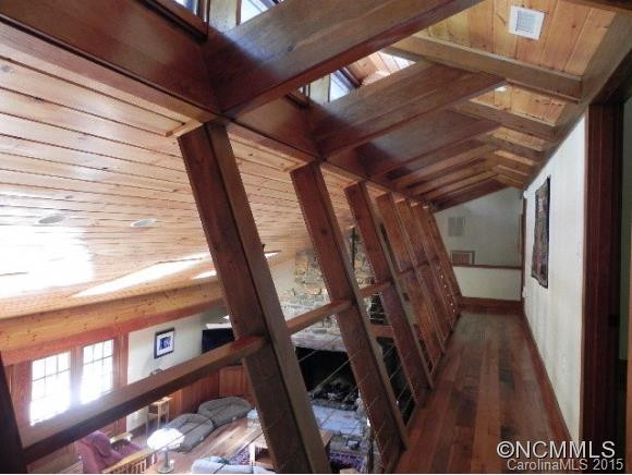 343 Round Hill Rd. - Photo 9