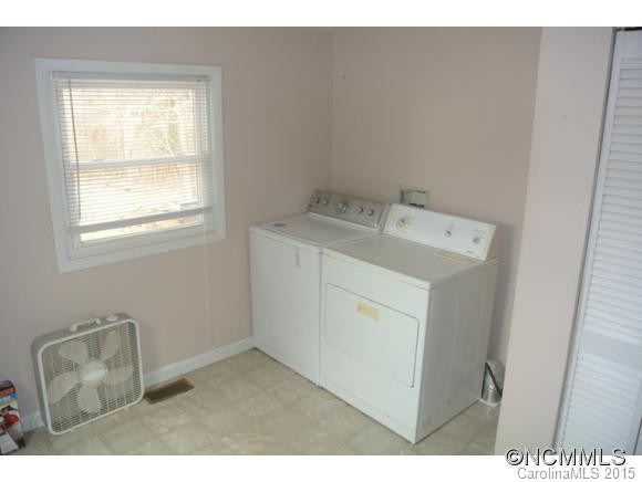 15 Happy Valley Road - Photo 12
