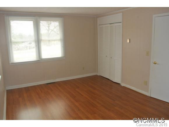 15 Happy Valley Road - Photo 9