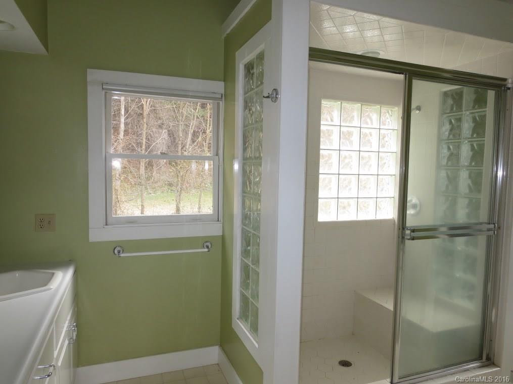 197 Nicholson Cove - Photo 12